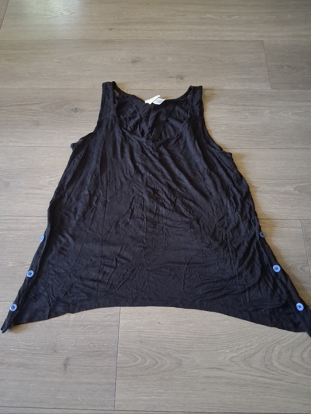 Neon Soul Black Open Back Tank Top With Buttoned Up Sides